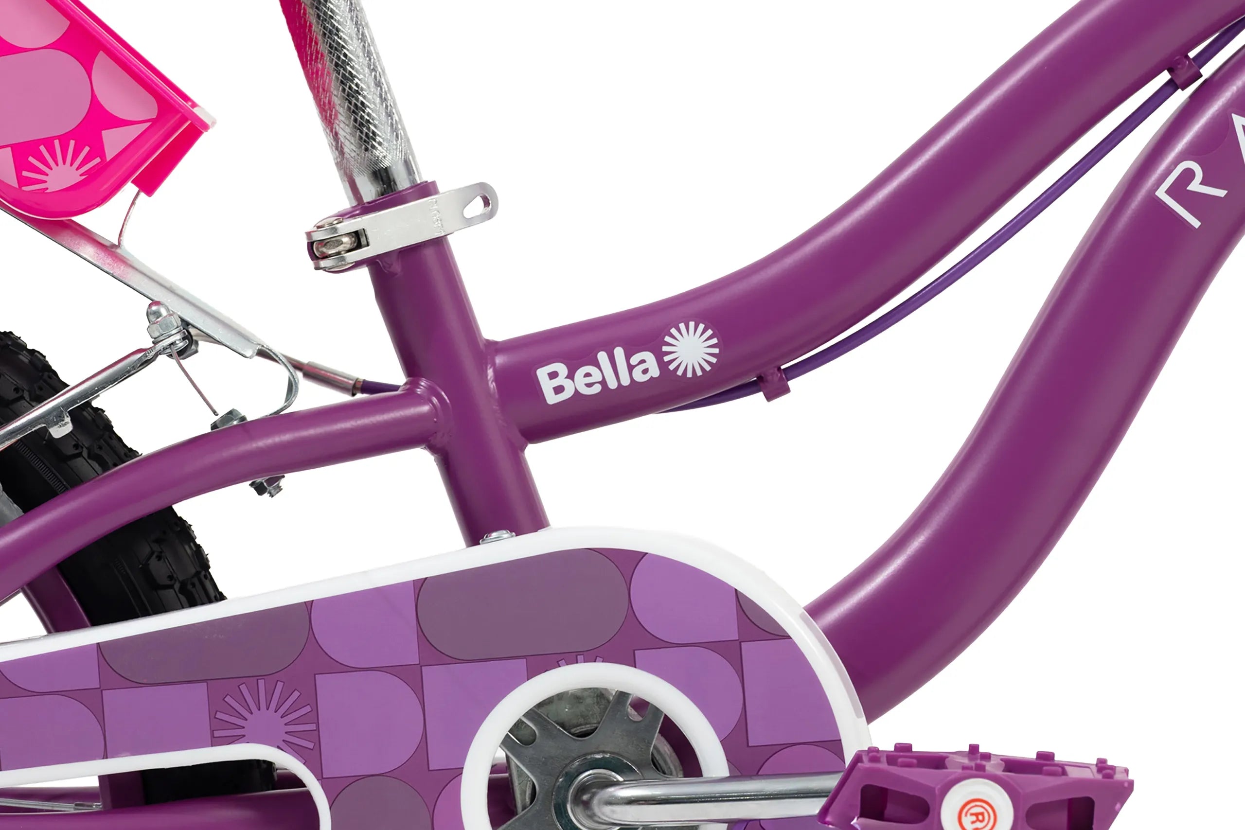 BELLA 16